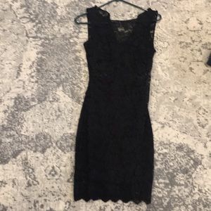Black lace dress - Make an offer !